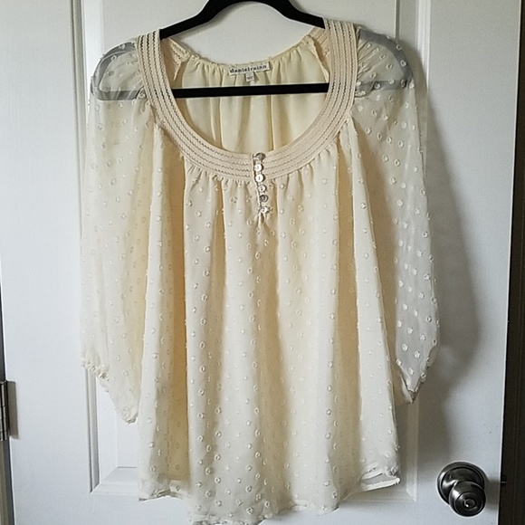 Daniel Rainn Tops - Daniel Rainn blouse